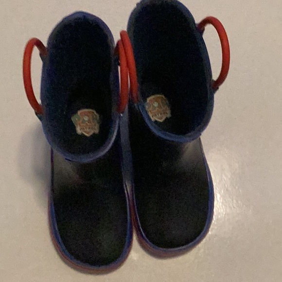 Paw Patrol Blue Waterproof Boot Size 5/6 - Picture 2 of 4